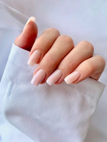 Nail art look med polygel på tippar - Nailster Sweden