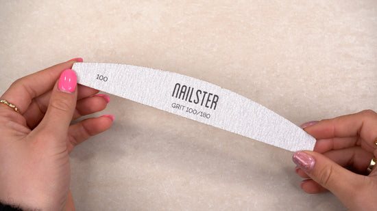 removal-press-on-tips-soak-off 1