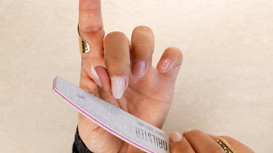 Förlängning med Polygel på mall 7