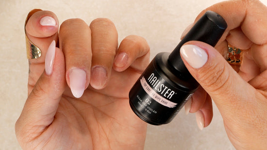 Förlängning med Polygel på mall 9