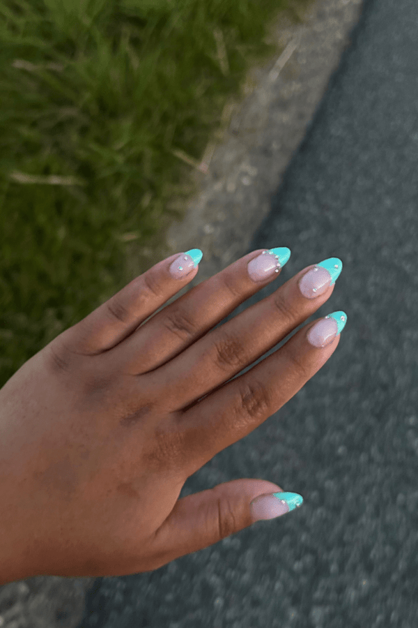 Aqua Sparkle Look