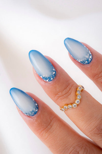 Big Glitter  · 77 - Hand