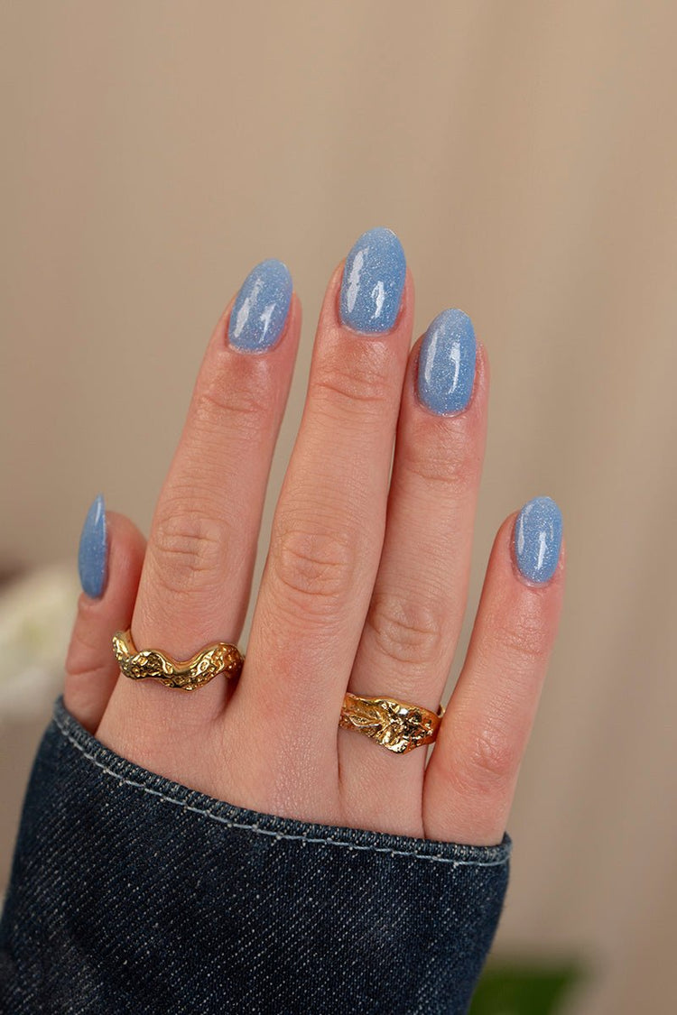 Blue Ice Glitter · 444 – Gel Polish från Nailster, bild 3