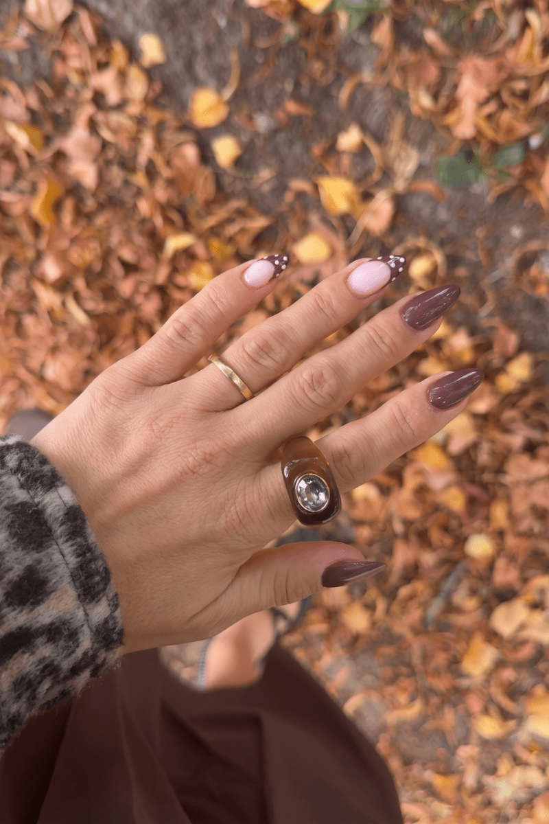 Capricious Dots Look