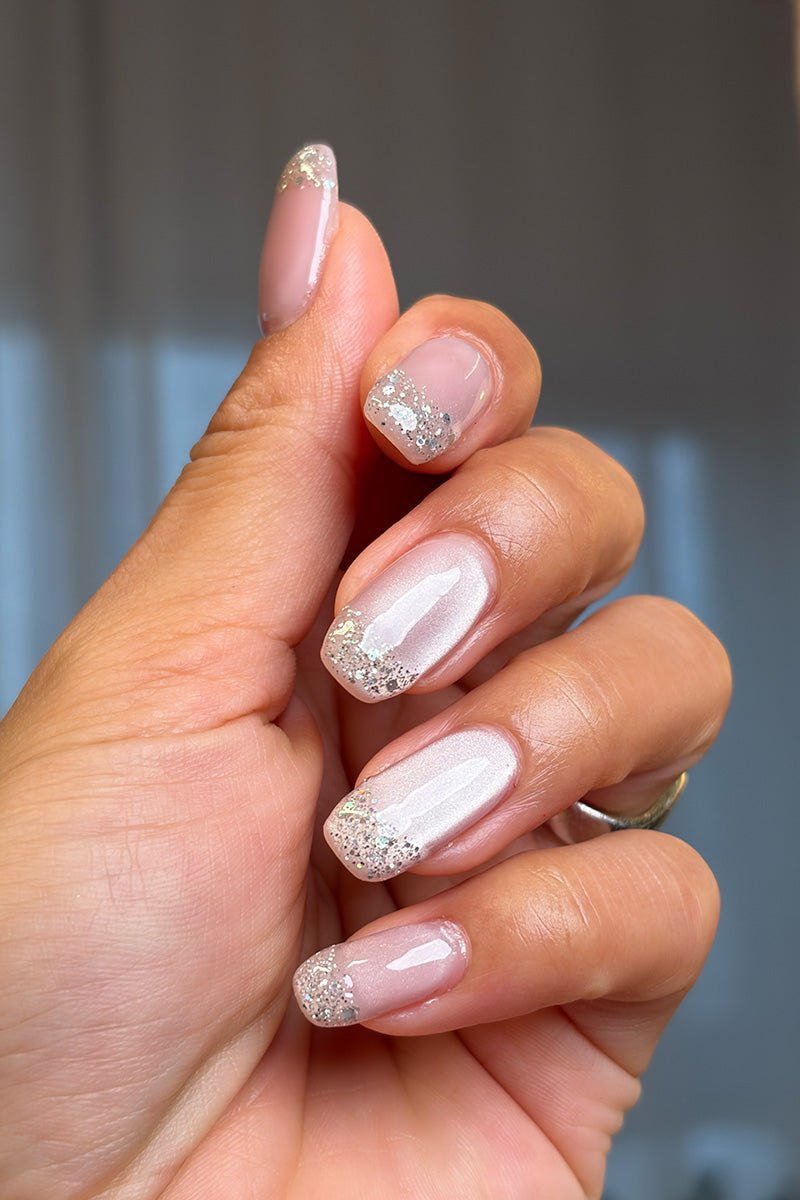 Cat Eye Glitter Look