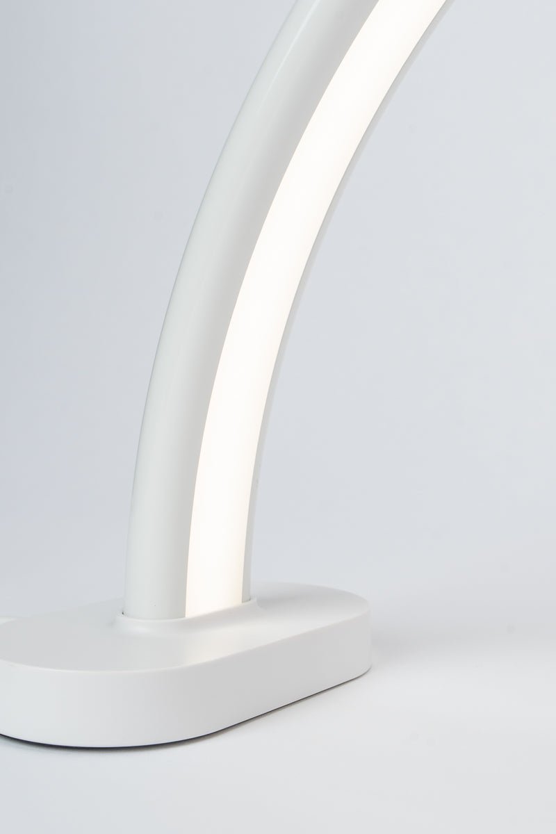 Curve LED Bordslampa