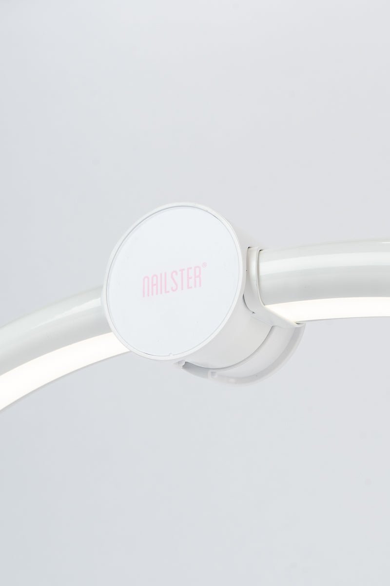 Curve LED Bordslampa