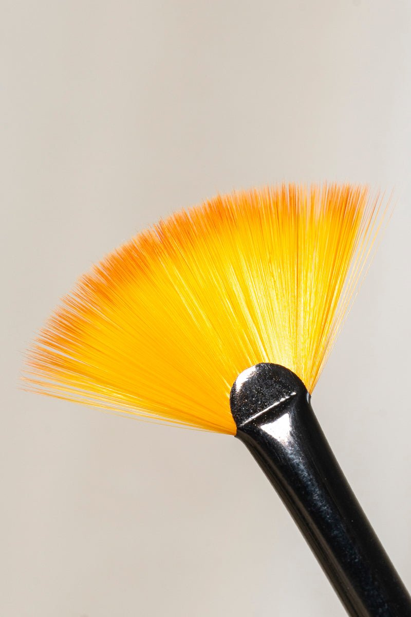 Fan Brush