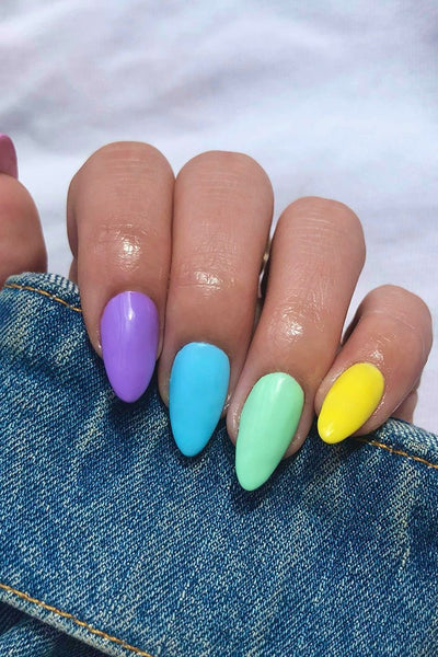 In The Dale  · 228 - Hand