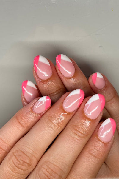 Just a Girl  · 19 - Hand