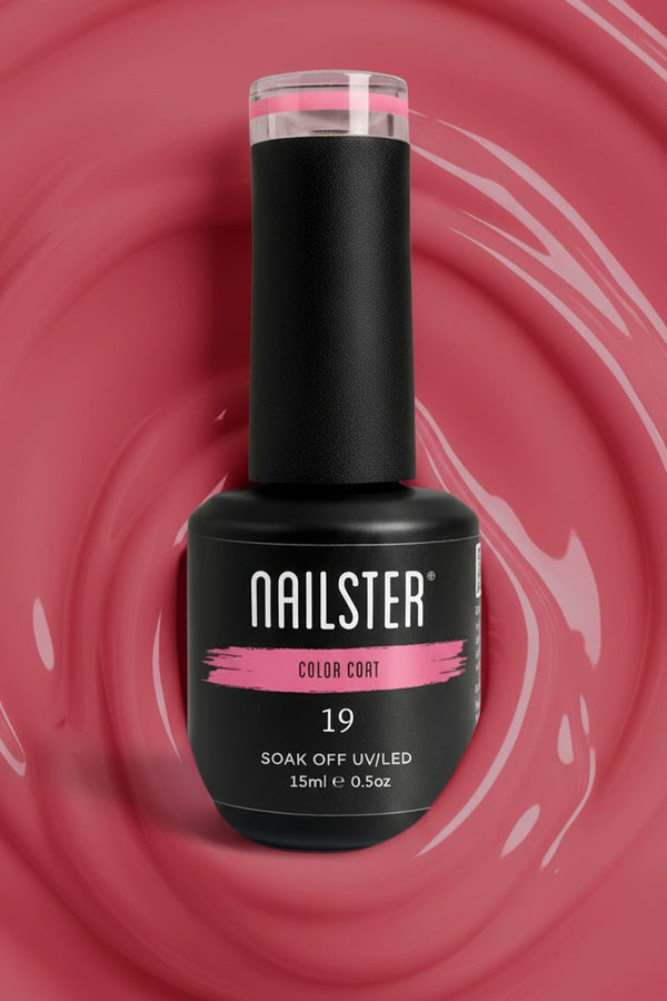 Just a Girl · 19 | Nailster Denmark