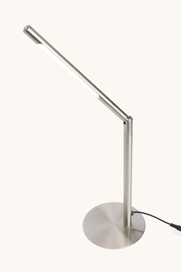 LED nagelbords­lampa