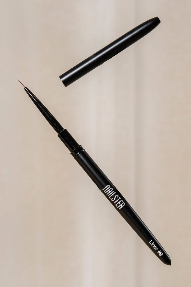 Liner Brush #9