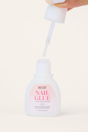 Nagellim