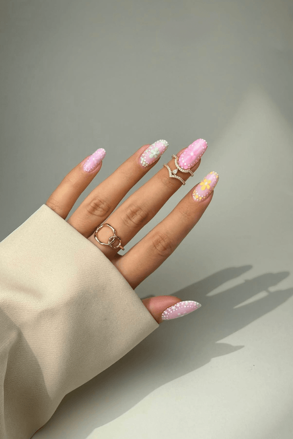 Pastel Blossom Look