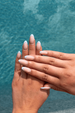 Poolside French Look