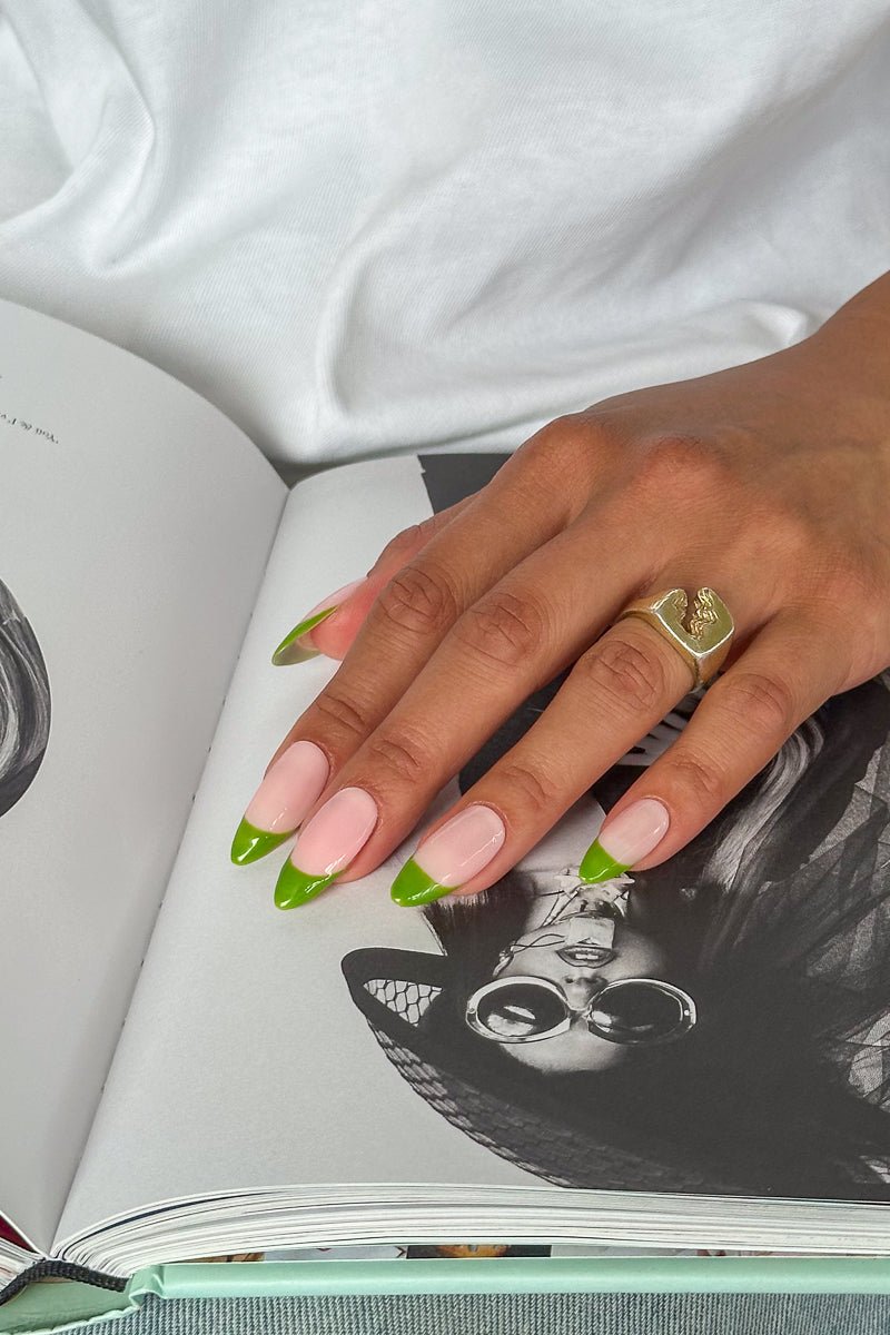 Pure Matcha 15ml · 67 | Nailster Denmark