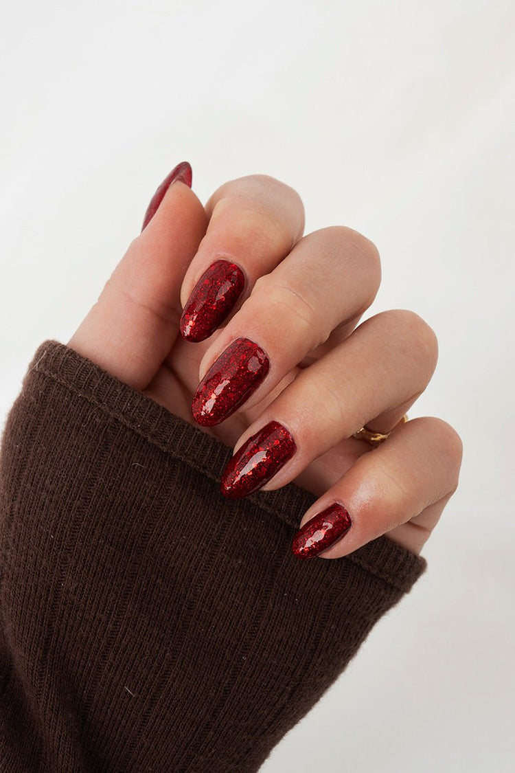 Red Glitter · 441 – Gel Polish från Nailster, bild 3