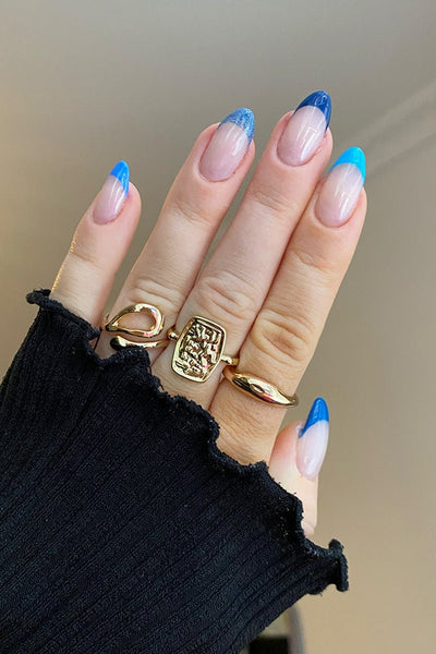 Reflective Blue  · 356 - Hand