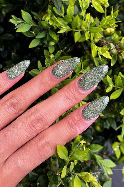 Reflective Green  · 362 - Hand