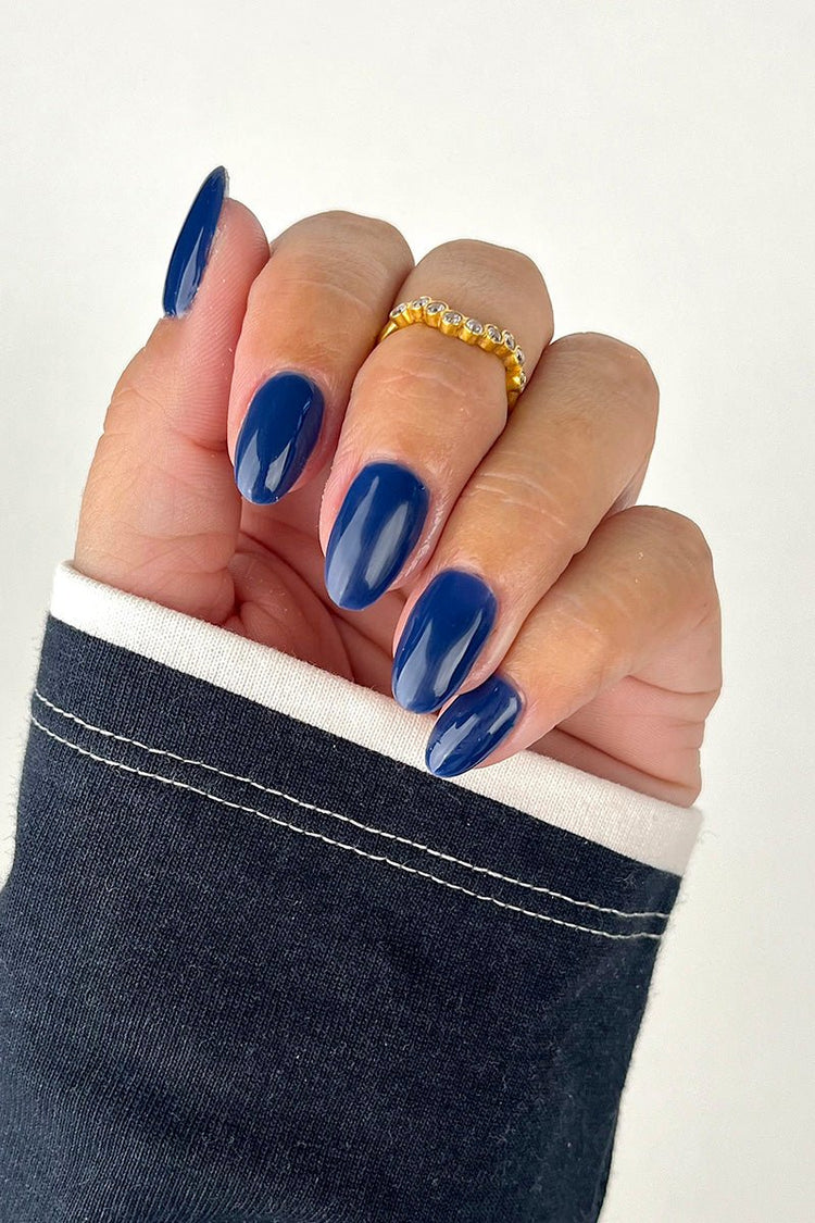 True Blue · 453 – Rubber Base från Nailster, bild 3