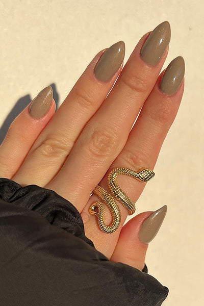 Sparkling  · 251 - Hand