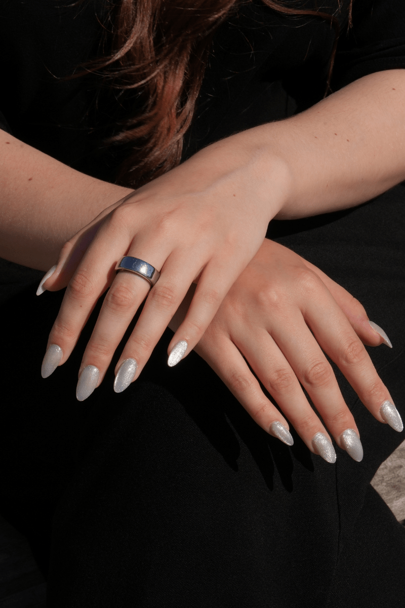 Stardust Cat Eye · 551
